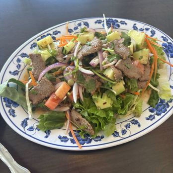 Happy Thai Restaurant - Thai Near Me - Long Beach, California