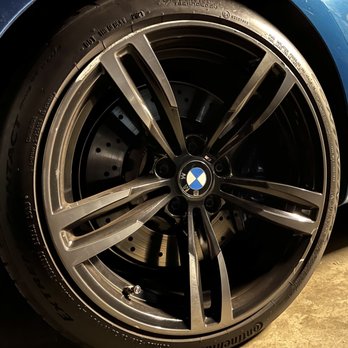 Color Pro Auto - Damaged wheel before the repair. - Auto Detailing Near Me - Livermore, California Color Pro Auto - Damaged wheel before the repair. - Auto Detailing Near Me - Livermore, California