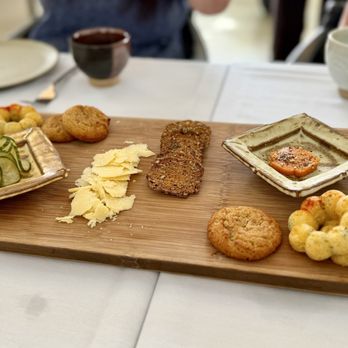 Han Cha - Tea Rooms Near Me - Chicago, Illinois