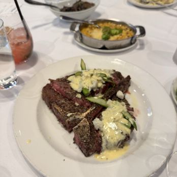 Del Frisco's Double Eagle Steakhouse - Steakhouses Near Me - New York, New York Del Frisco's Double Eagle Steakhouse - Steakhouses Near Me - New York, New York