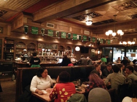 Pub McCarold by null
