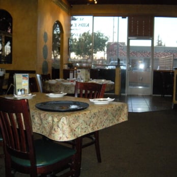 Strings Italian Cafe Lodi - Interior - Italian Near Me - Lodi, California Strings Italian Cafe Lodi - Interior - Italian Near Me - Lodi, California