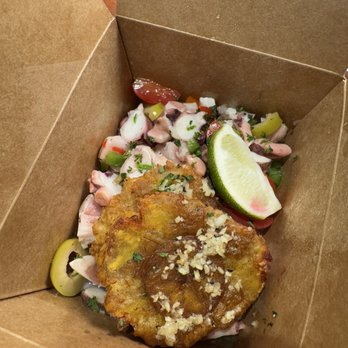 La Famosa - Pulpo - Puerto Rican Near Me - Washington, DC, District of Columbia