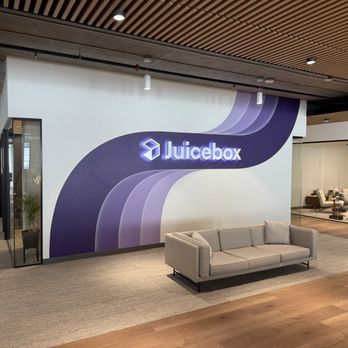 Bala Creative - Mural Painting of abstract shapes for the Juicebox.ai tech offices in San Francisco, Ca - Commissioned Artists Near Me Bala Creative - Mural Painting of abstract shapes for the Juicebox.ai tech offices in San Francisco, Ca - Commissioned Artists Near Me