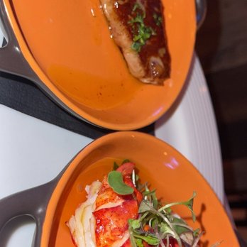 19 Raw - Seafood Near Me - Edgartown, Massachusetts