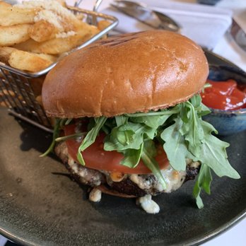Slope Room - Wagyu Burger - New American Near Me - Vail, Colorado