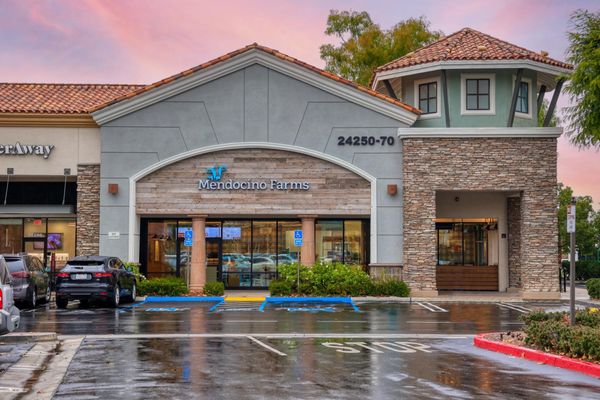 Mendocino Farms by null