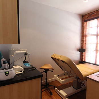 Rich Hirschinger, DDS MBA - This is the second treatment room, which is also houses the small lab and sterilizer. - Pain Management Near Me - Beverly Hills, California Rich Hirschinger, DDS MBA - This is the second treatment room, which is also houses the small lab and sterilizer. - Pain Management Near Me - Beverly Hills, California