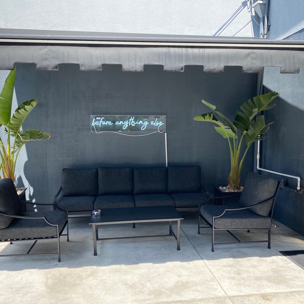 Luxbae - My favorite is the outdoor seating area - Hair Salons Near Me - Glendale, California Luxbae - My favorite is the outdoor seating area - Hair Salons Near Me - Glendale, California