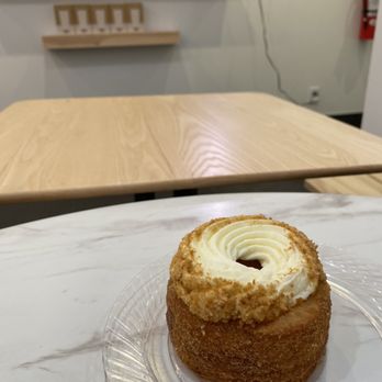 Wave 3 Coffee and Chocolate - Five daughters donuts - Coffee & Tea Near Me - Atlanta, Georgia