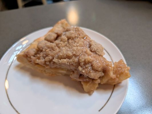 Emporium Pies by null