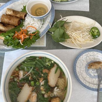 Kim Son Vietnamese Restaurant - Vietnamese Near Me - San Francisco, California Kim Son Vietnamese Restaurant - Vietnamese Near Me - San Francisco, California
