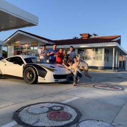 Royal Shell - My friend Steve with his friends. Thank you for visiting my business