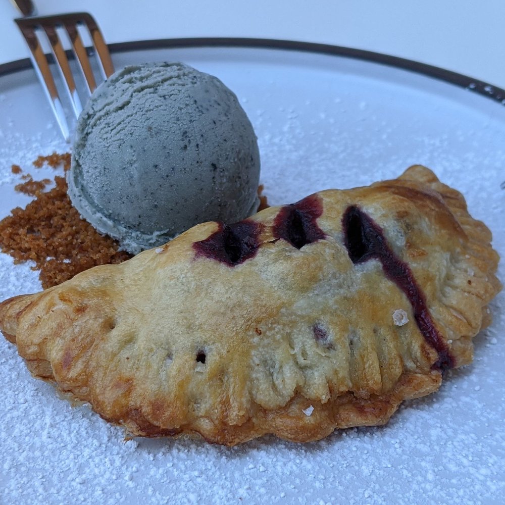 Clay Restaurant - Canadian (New) Near Me - Toronto, Ontario