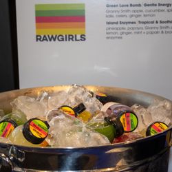 Raw Girls - Fresh cold pressed juice, catering