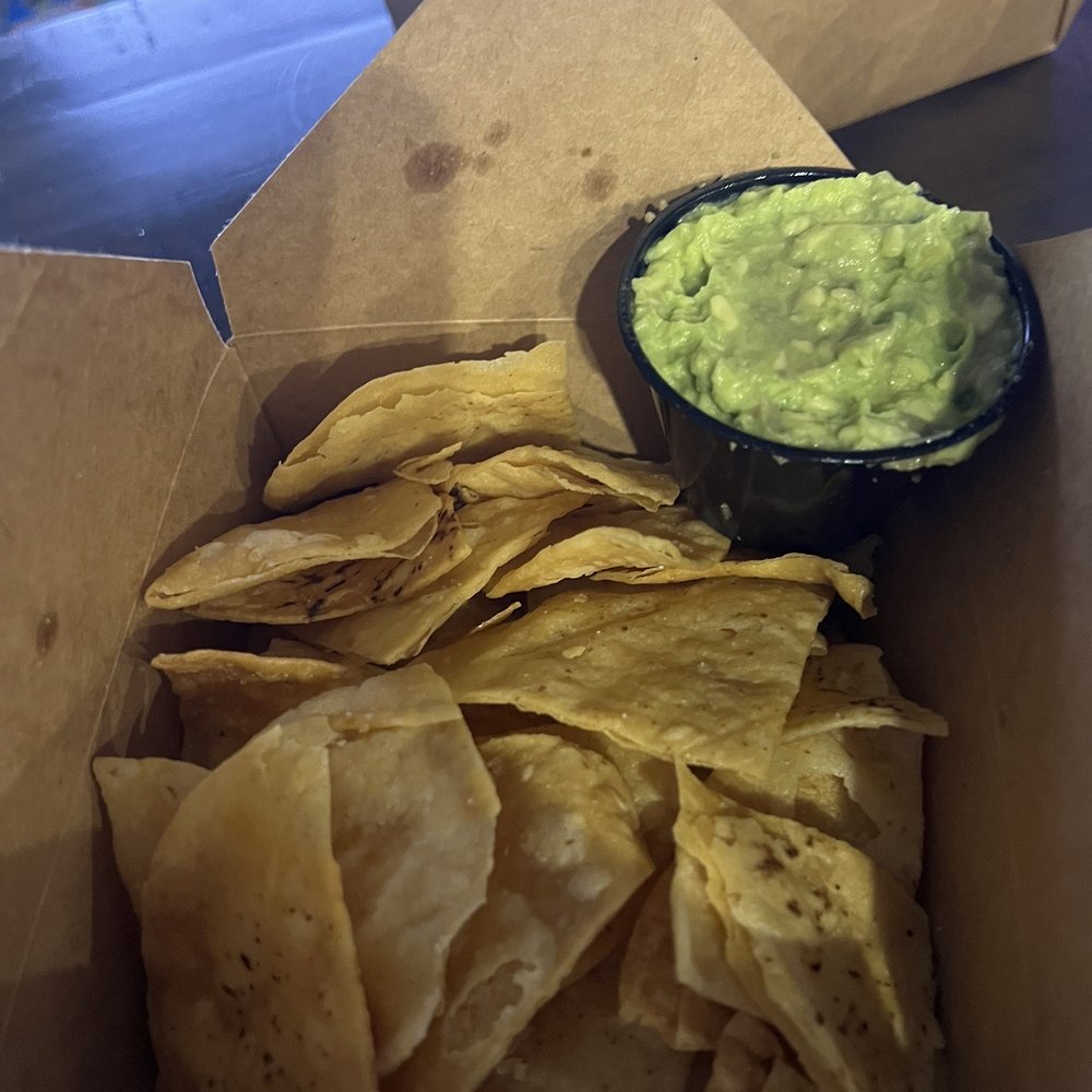 Chips And Guacamole Taco Bell