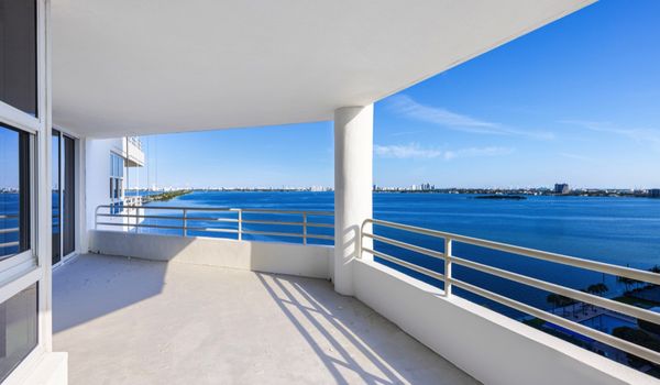 The Hamilton by null