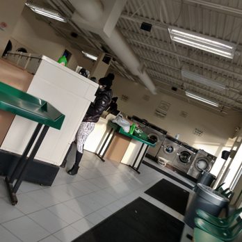 SmartWash Laundromat - Inside - Laundromat Near Me - Binghamton, New York