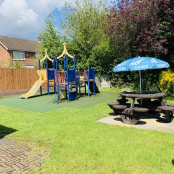 Fox And Hounds - Karaoke Near Me - Bedford, BDF Fox And Hounds - Karaoke Near Me - Bedford, BDF