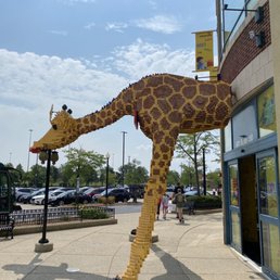 Exterior photo of Lego Store - Schaumburg, Illinois Exterior photo of Lego Store - Schaumburg, Illinois