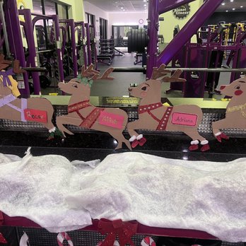 Planet Fitness - Great family vibe. - Gyms Near Me - Oviedo, Florida