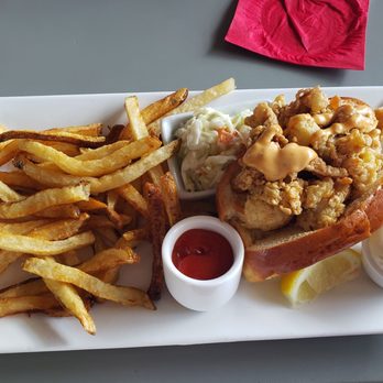 Red 36 - Whole belly clam roll - Seafood Near Me - Mystic, Connecticut Red 36 - Whole belly clam roll - Seafood Near Me - Mystic, Connecticut