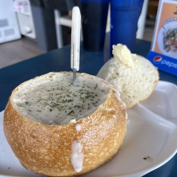 Mo's Seafood & Chowder - Clam chowder (bread bowl) - Seafood Near Me - Cannon Beach, Oregon Mo's Seafood & Chowder - Clam chowder (bread bowl) - Seafood Near Me - Cannon Beach, Oregon