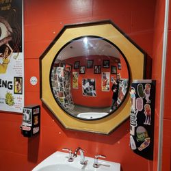 Aretha Frankenstein's - Washroom mirror