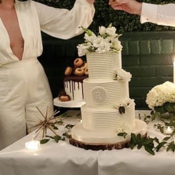 Supreme Kakes & More - Desserts Near Me - Houston, Texas