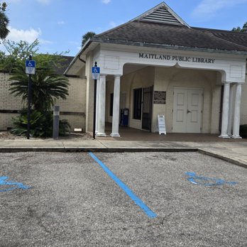 Maitland Public Library - Libraries Near Me - Maitland, Florida