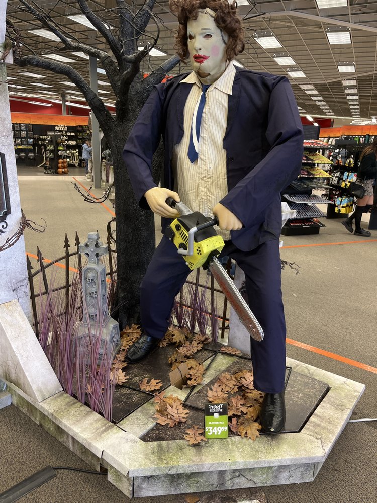 SPIRIT HALLOWEEN with 11 real customer photos Updated August 2024