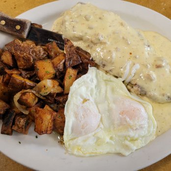 Gravy - Country Fried steak - American Near Me - Portland, Oregon Gravy - Country Fried steak - American Near Me - Portland, Oregon