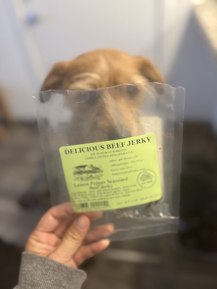 Delicious Beef Jerky Logo