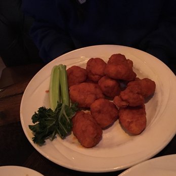 Bulldog Ale House - Medium buffalo boneless wings - Bars Near Me - North Aurora, Illinois Bulldog Ale House - Medium buffalo boneless wings - Bars Near Me - North Aurora, Illinois