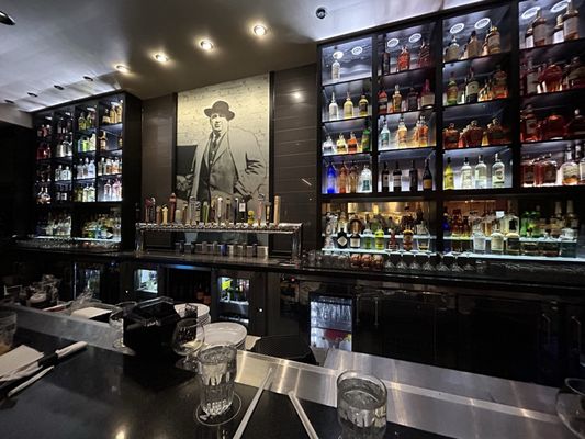 Mootz Pizzeria + Bar by null