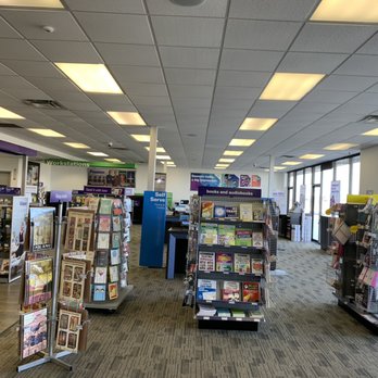 FedEx Office Print & Ship Center - Inside - Shipping Centers Near Me - Fort Wayne, Indiana FedEx Office Print & Ship Center - Inside - Shipping Centers Near Me - Fort Wayne, Indiana