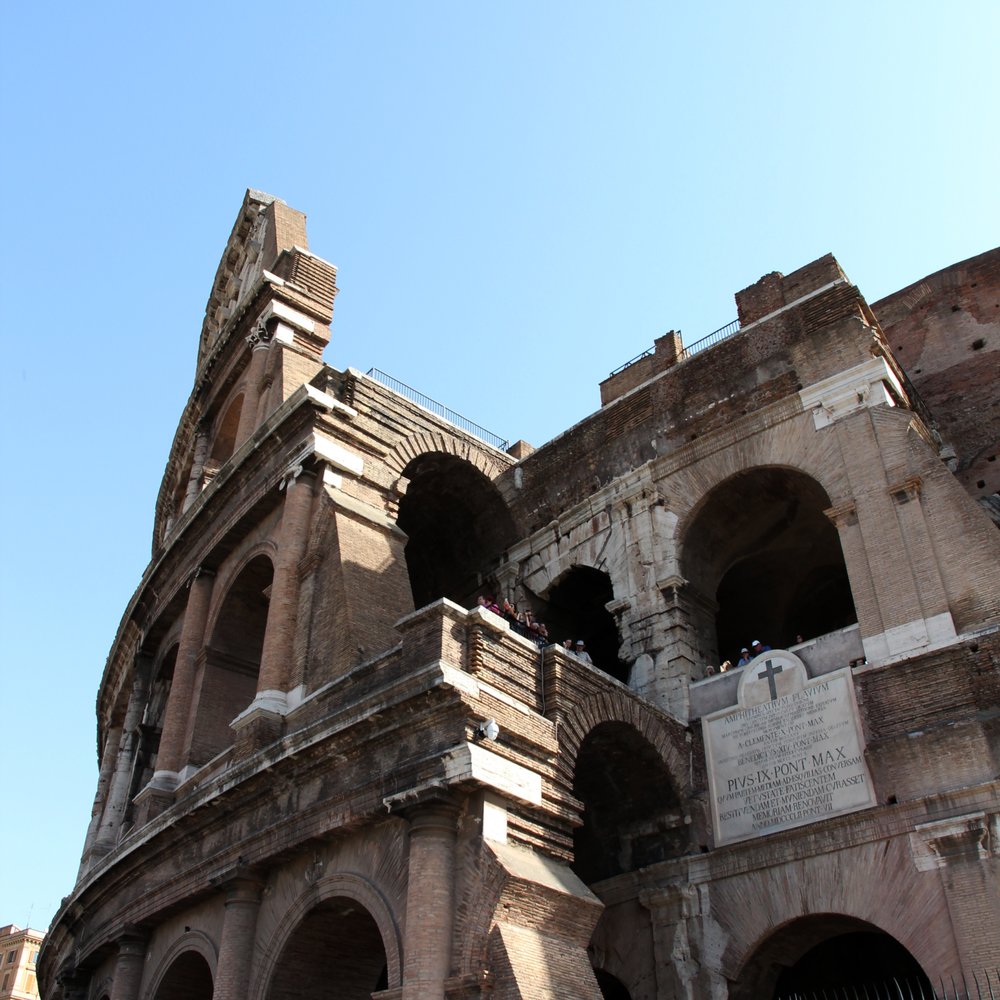Colosseo - Flavian Amphitheatre - Local Flavor Near Me - Rome, RM