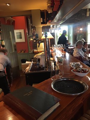 The Chart House by null