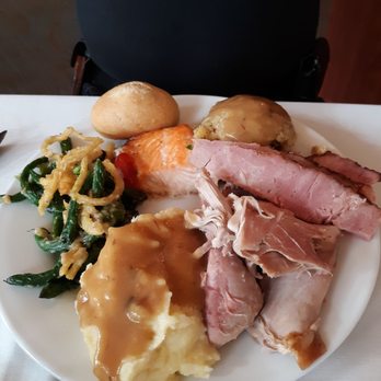 Island View Restaurant - a plate of meat and vegetables - Southern Near Me - Sebring, Florida Island View Restaurant - a plate of meat and vegetables - Southern Near Me - Sebring, Florida