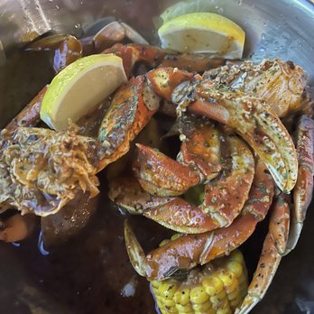 Captain’s Choice Cajun Seafood - Dungeness crab special (Shrimp, Crab, corn & potatoes) Cajun style (spicy) - Cajun/Creole Near Me - Portland, Oregon Captain’s Choice Cajun Seafood - Dungeness crab special (Shrimp, Crab, corn & potatoes) Cajun style (spicy) - Cajun/Creole Near Me - Portland, Oregon