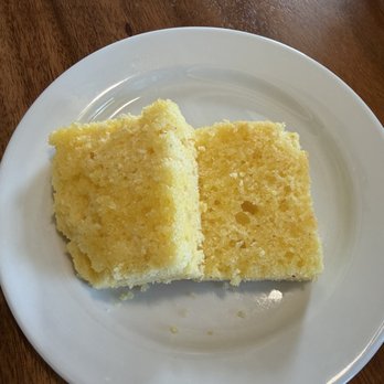 Pearl at Kalauao - Complementary cornbread - Breakfast & Brunch Near Me - Aiea, Hawaii Pearl at Kalauao - Complementary cornbread - Breakfast & Brunch Near Me - Aiea, Hawaii