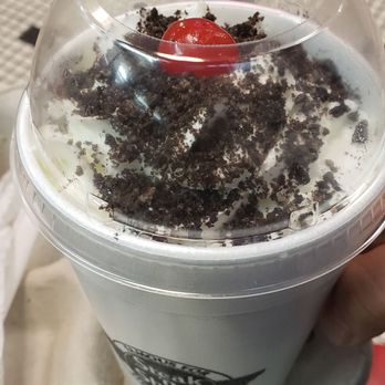 Steak ’n Shake - Oreo milkshake - Fast Food Near Me - Davie, Florida Steak ’n Shake - Oreo milkshake - Fast Food Near Me - Davie, Florida