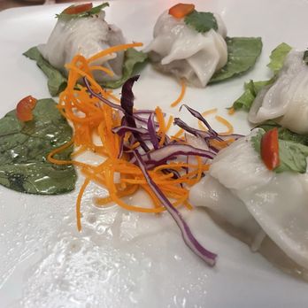 Heng's Thai Cuisine - Thai Near Me - Springfield, Pennsylvania Heng's Thai Cuisine - Thai Near Me - Springfield, Pennsylvania