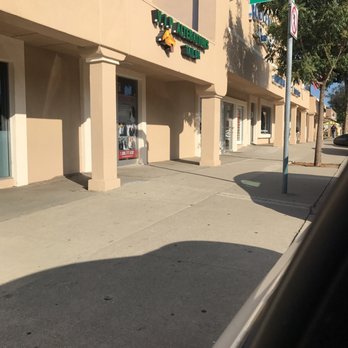 VIP Alterations - Sewing & Alterations Near Me - Thousand Oaks, California VIP Alterations - Sewing & Alterations Near Me - Thousand Oaks, California