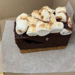 Beat. Patisserie - S'mores brownie gluten free
