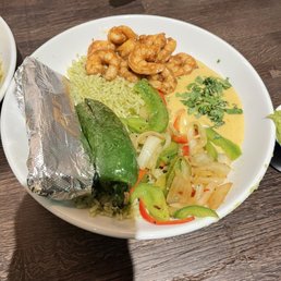 Arroz con pollo, shrimp instead of chicken Arroz con pollo, shrimp instead of chicken