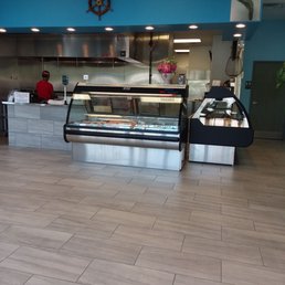 Front desk and fresh seafood bins