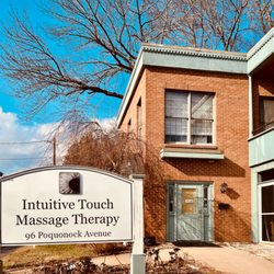 Intuitive Touch Massage Therapy of Windsor