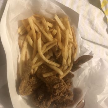 What’s Cluckin - 5 wings with fries - Chicken Shop Near Me - Fairview, Texas