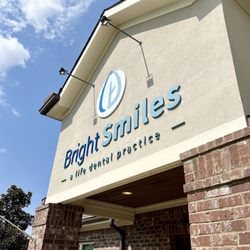 Bright Smiles Dental - Outside